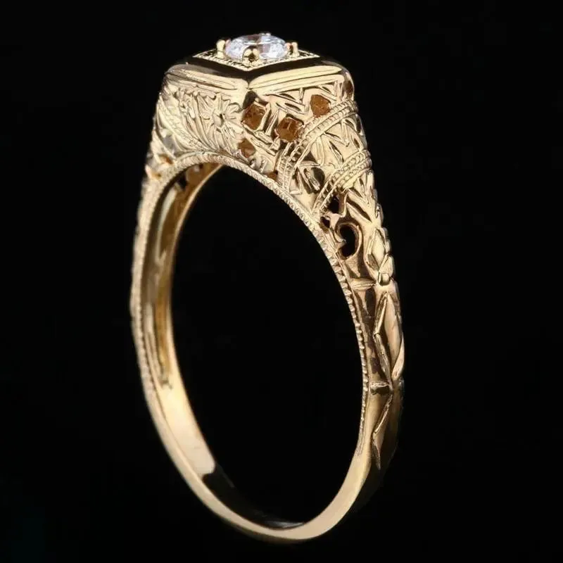 14k Yellow Gold Vintage / Unique Moissanite Ring 0.1ct