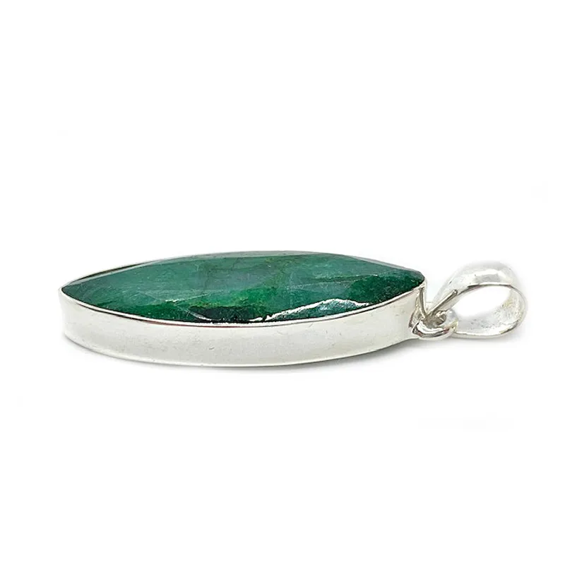 Agnes Emerald Quartz Shard Pendant