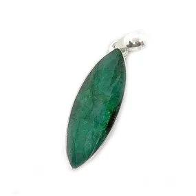 Agnes Emerald Quartz Shard Pendant