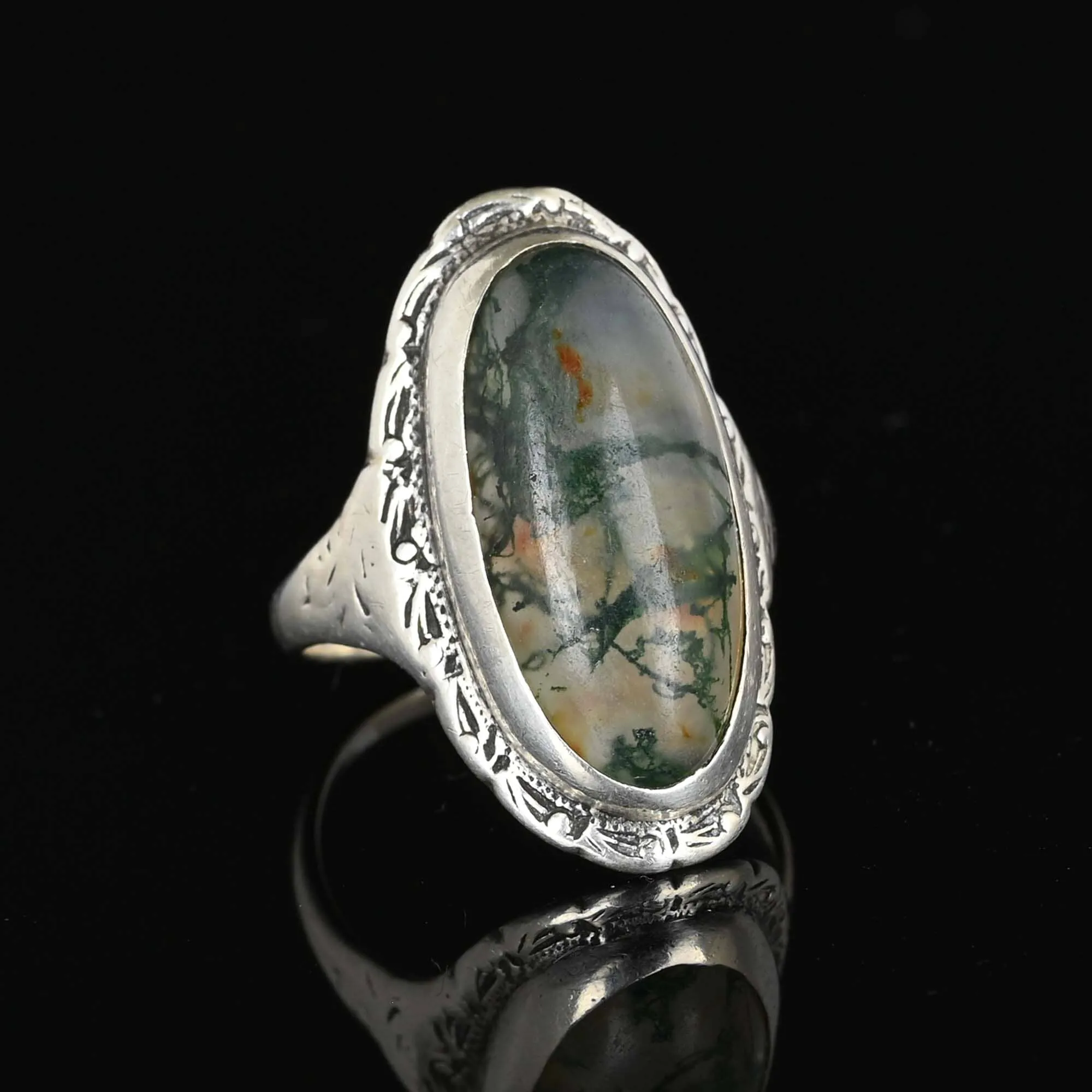 Antique Silver Picture Moss Agate Ring