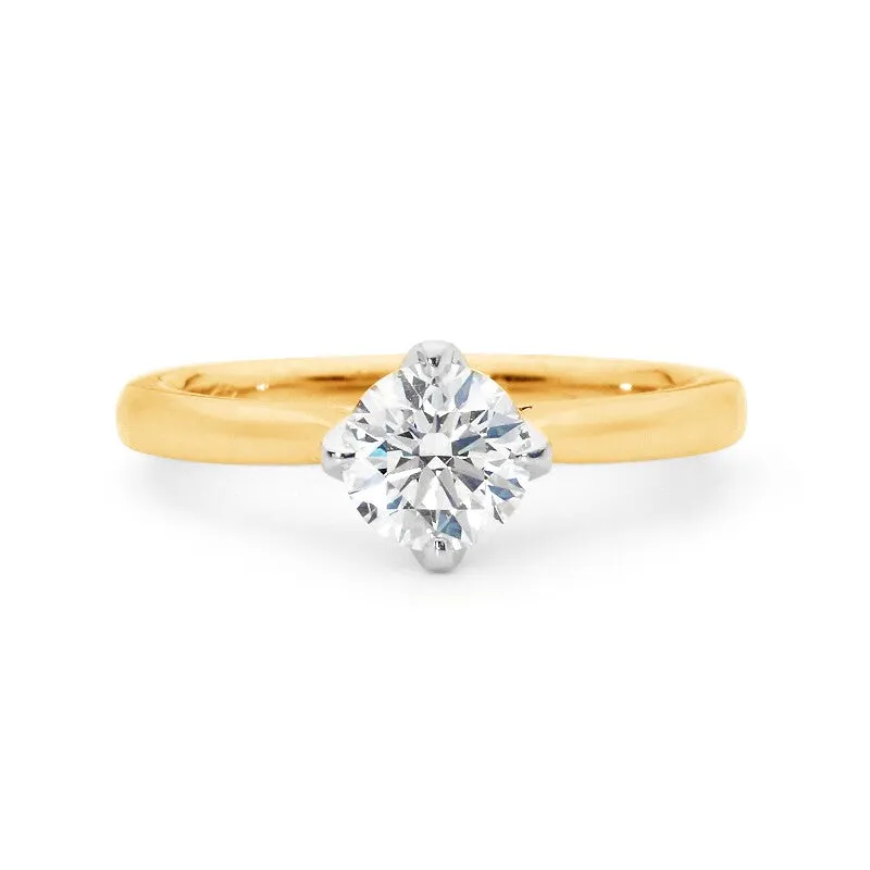 Cardinal Point Diamond Solitaire Ring