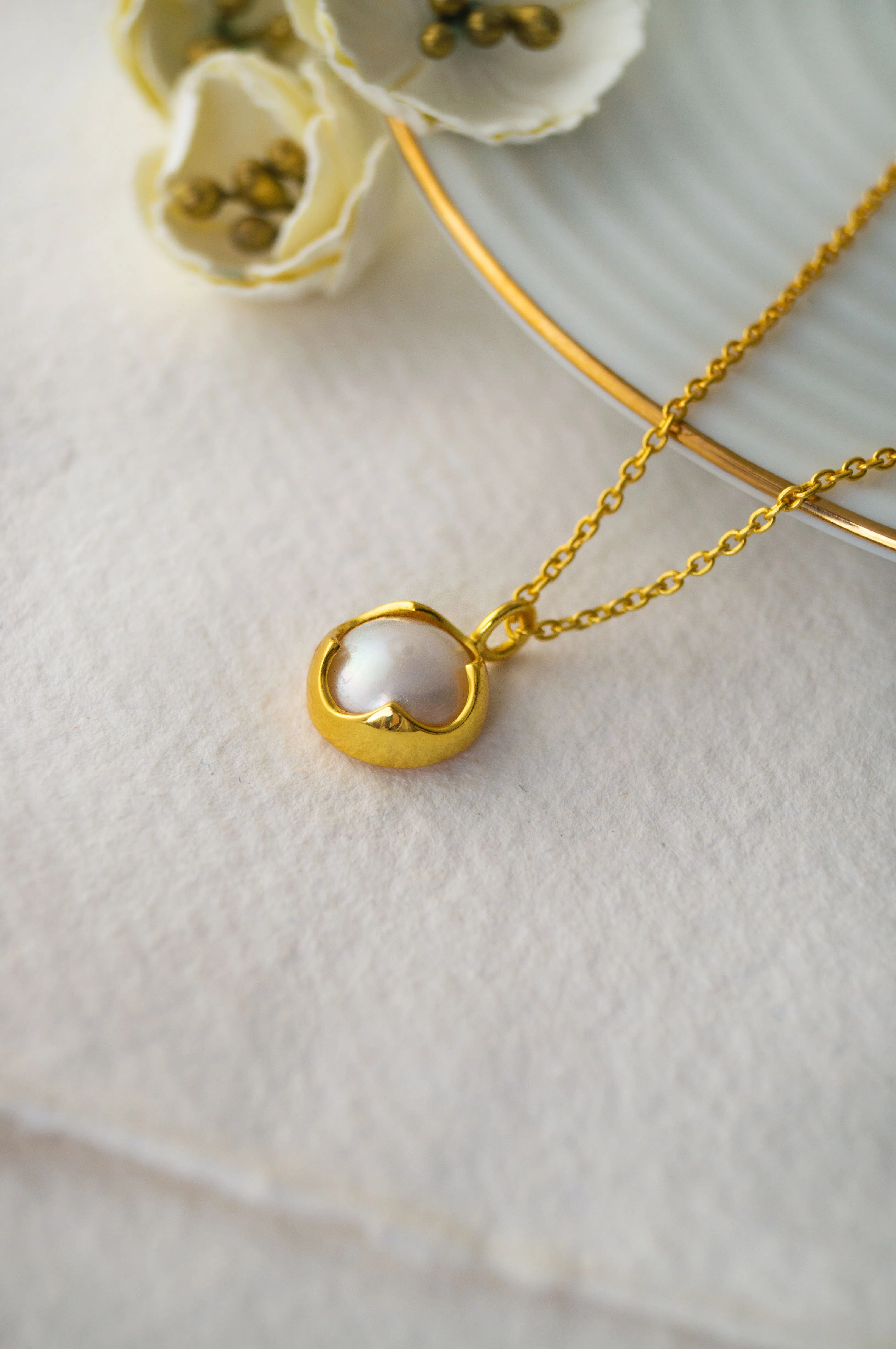 Clover Pearl Gold Plated Sterling Silver Pendant Chain Necklace