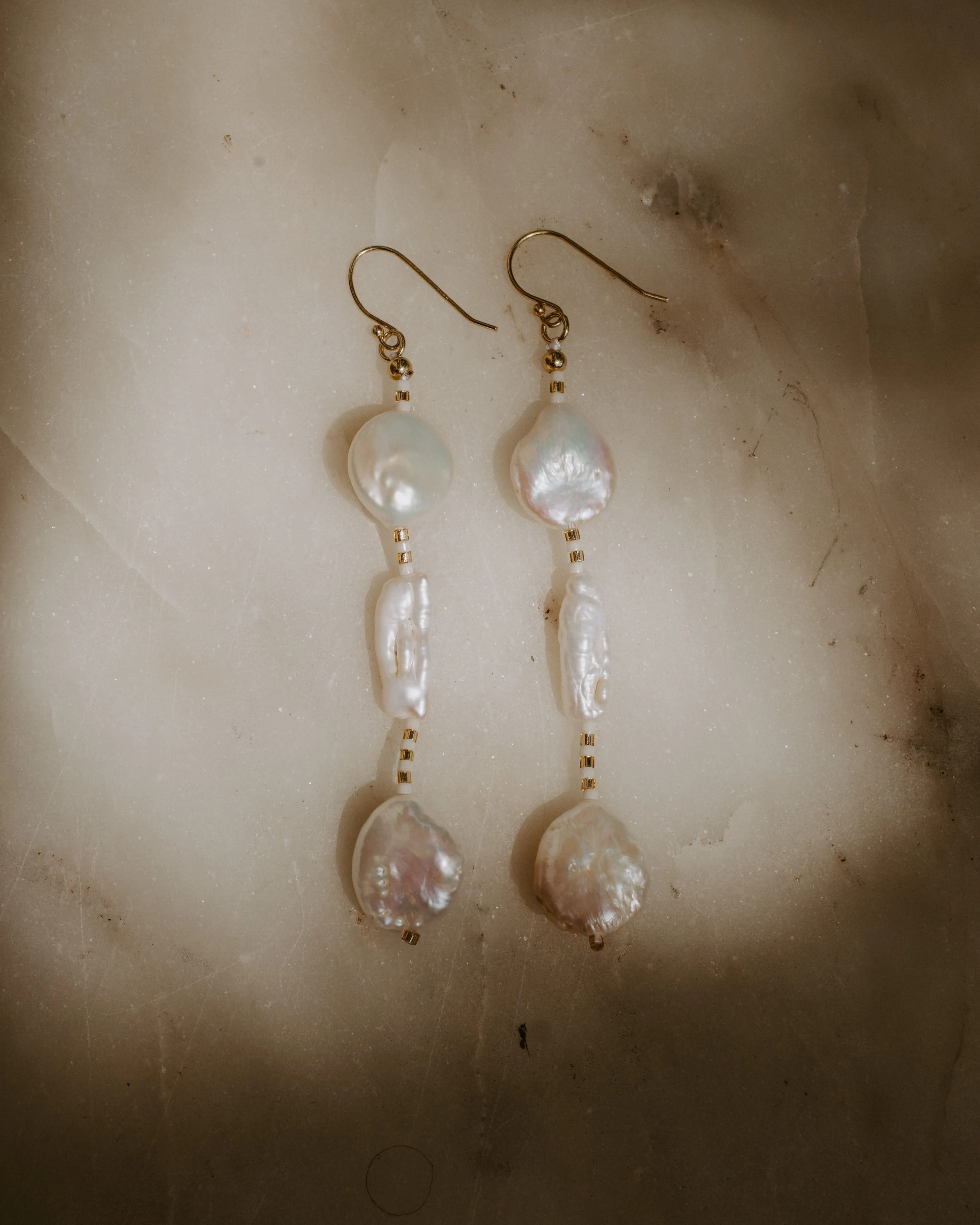 ECLIPSE - PEARL DROP EARRINGS