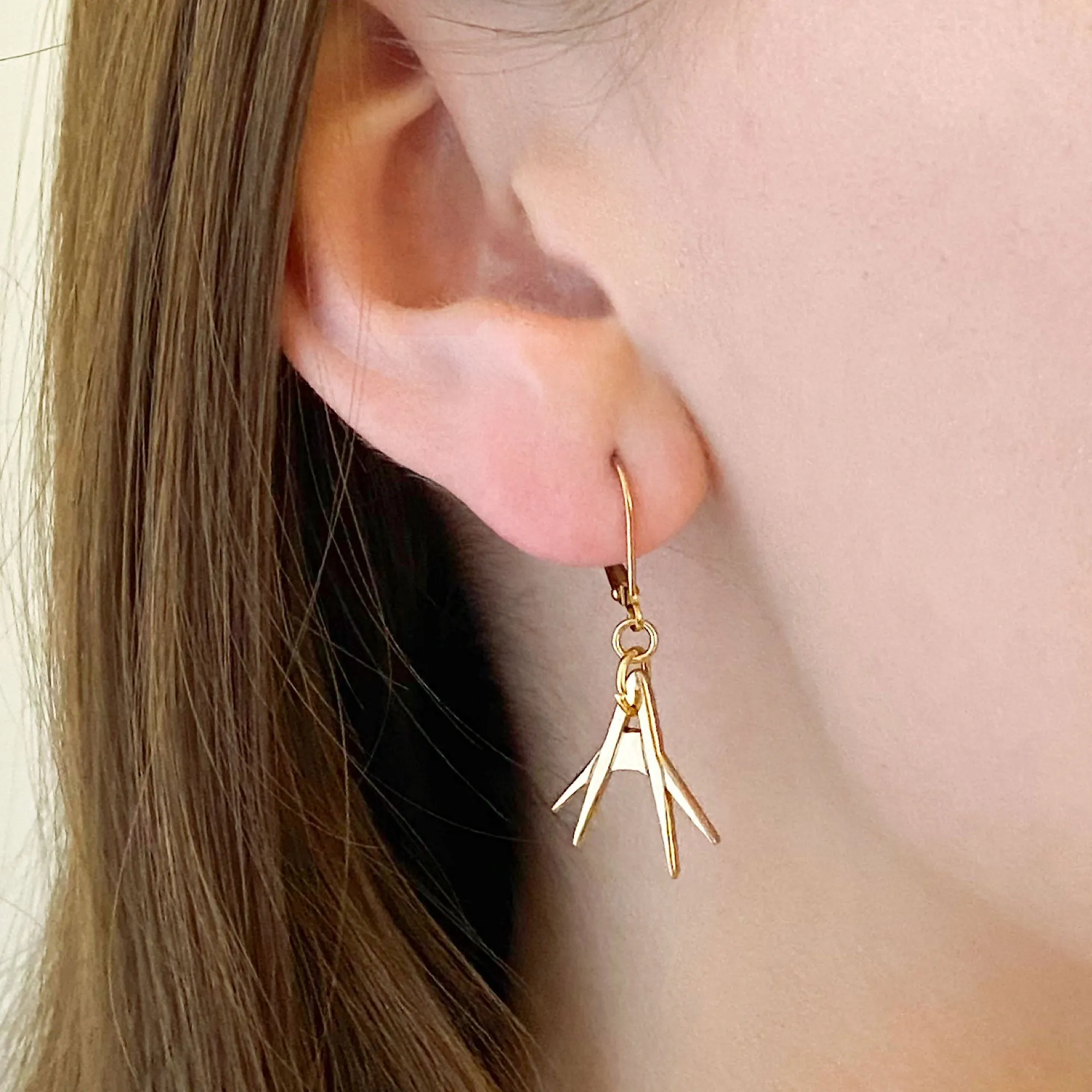 ELLSBETH Art Deco gold earrings