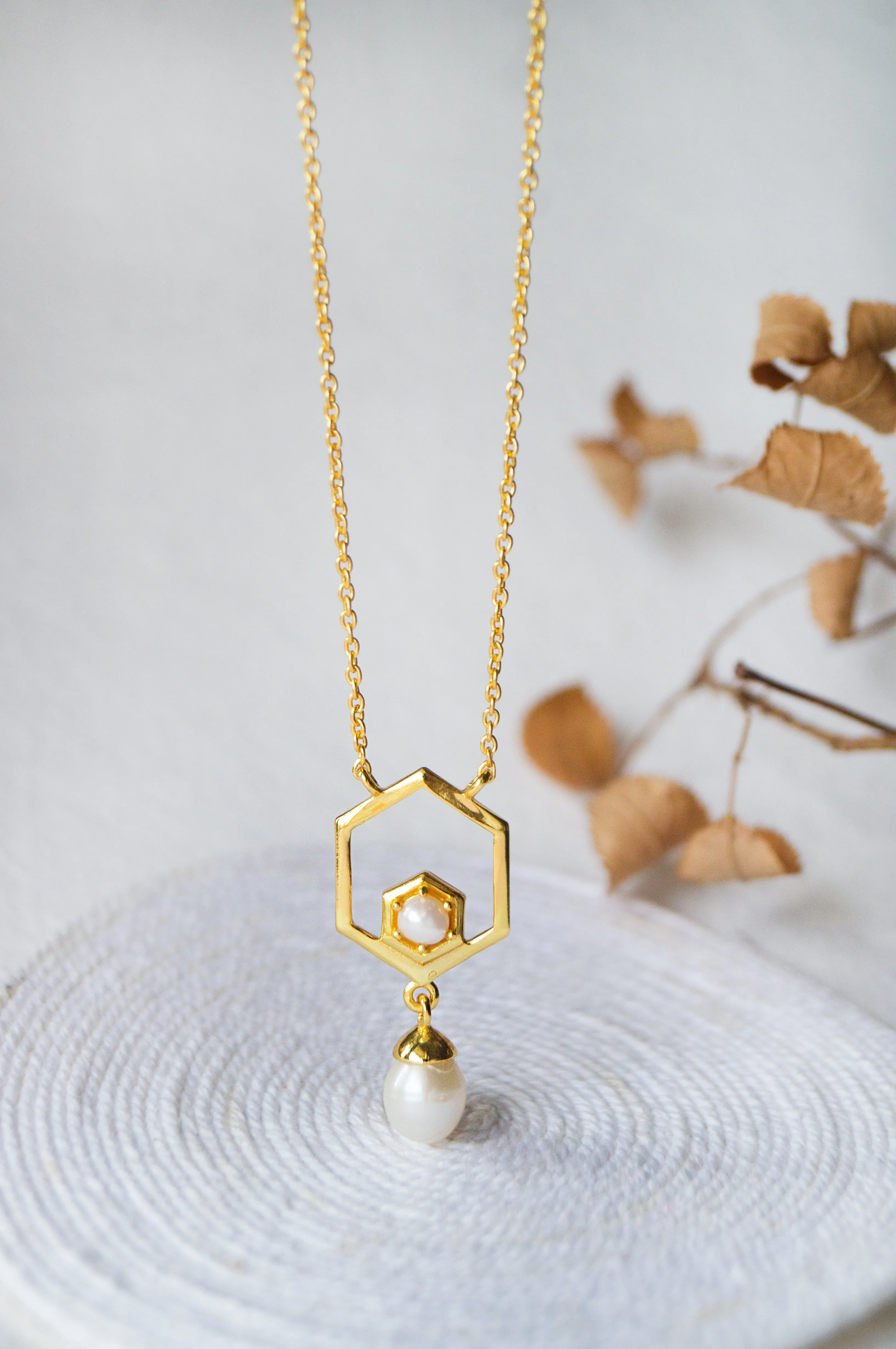 Exquisite Hexagonal Gold Plated Pearl Sterling Silver Droplet Necklace