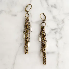 FAIRFIELD brass chain rice pearl earrings