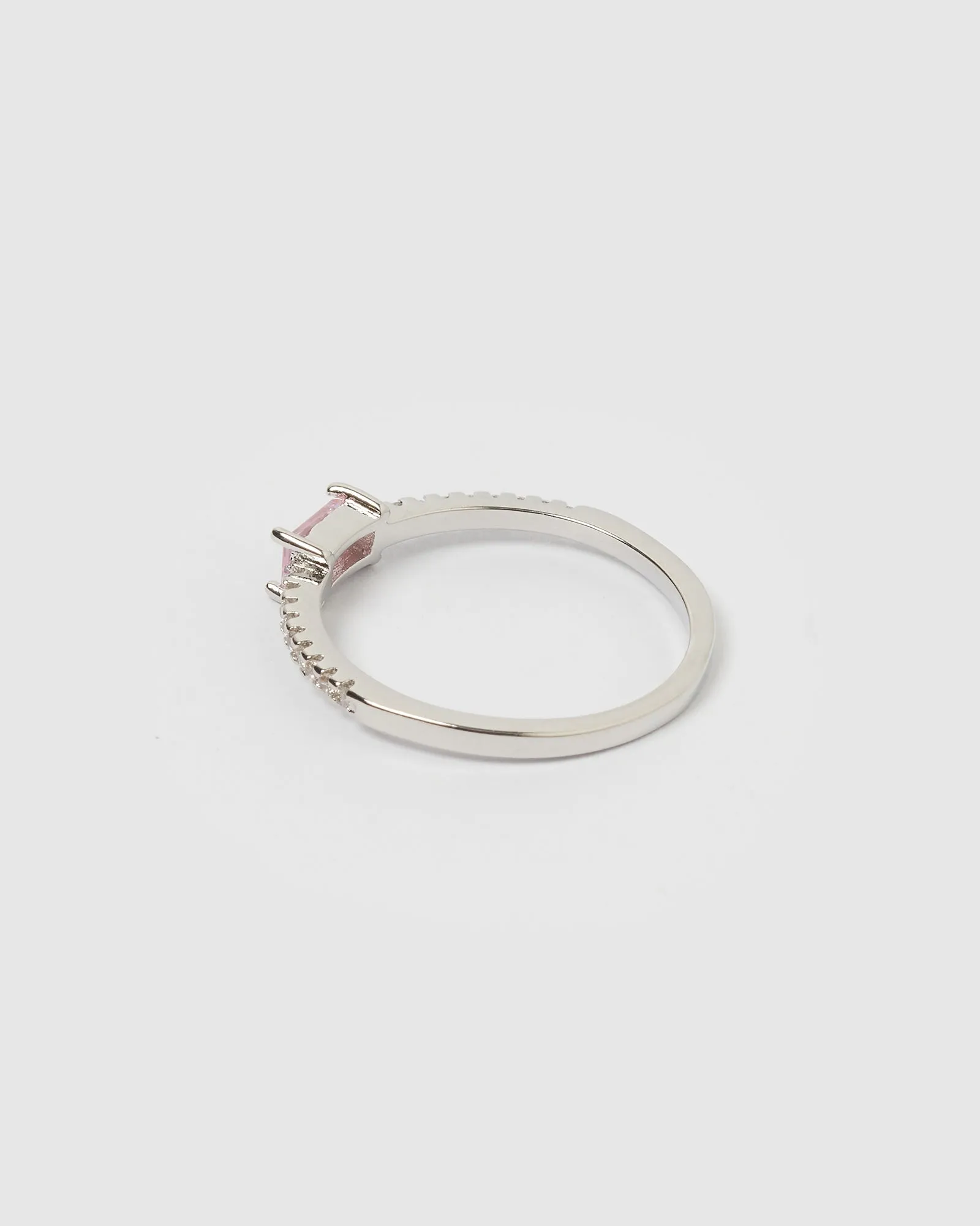 Izoa Elsa Ring Silver Baby Pink