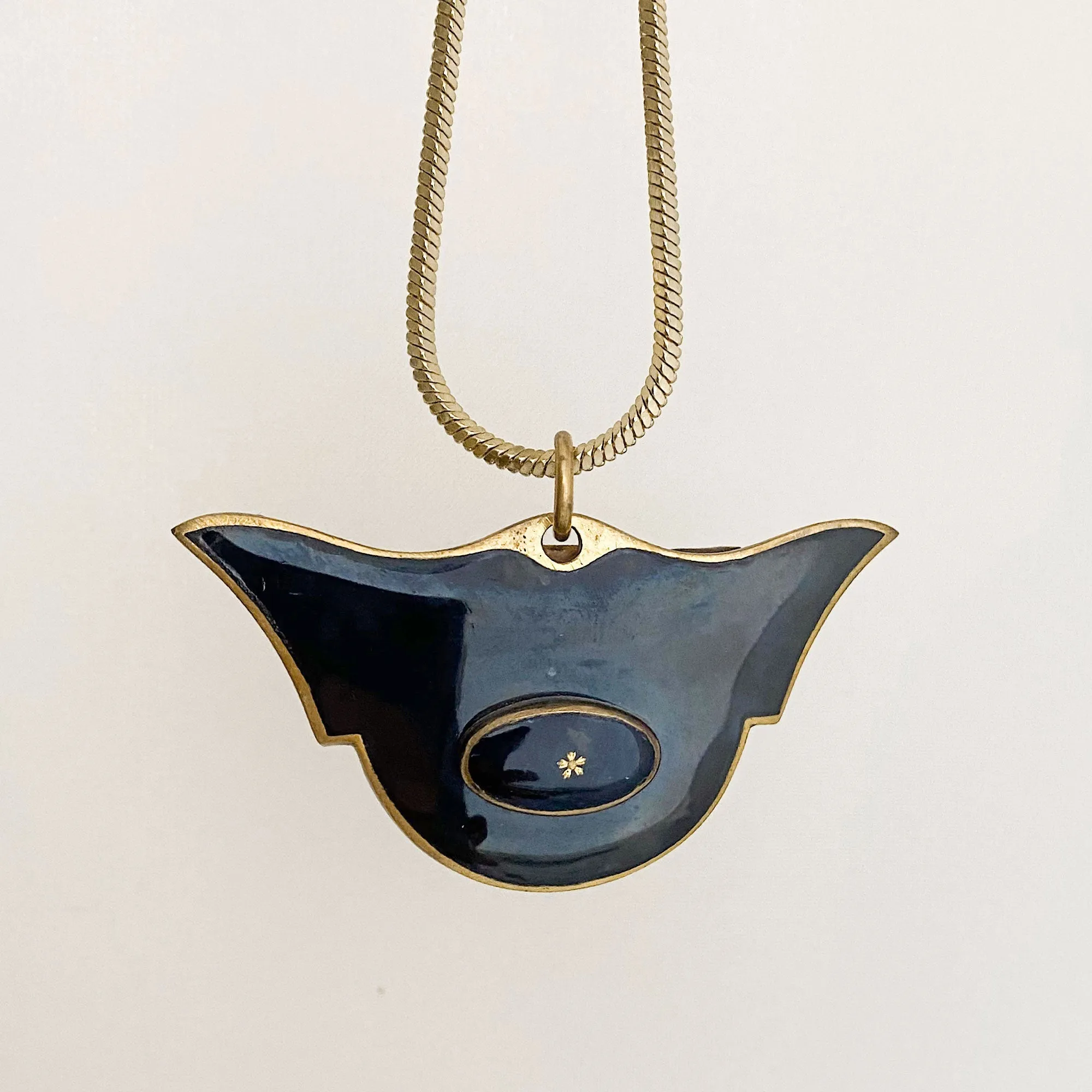 KNOX Art Deco black enamel pendant necklace