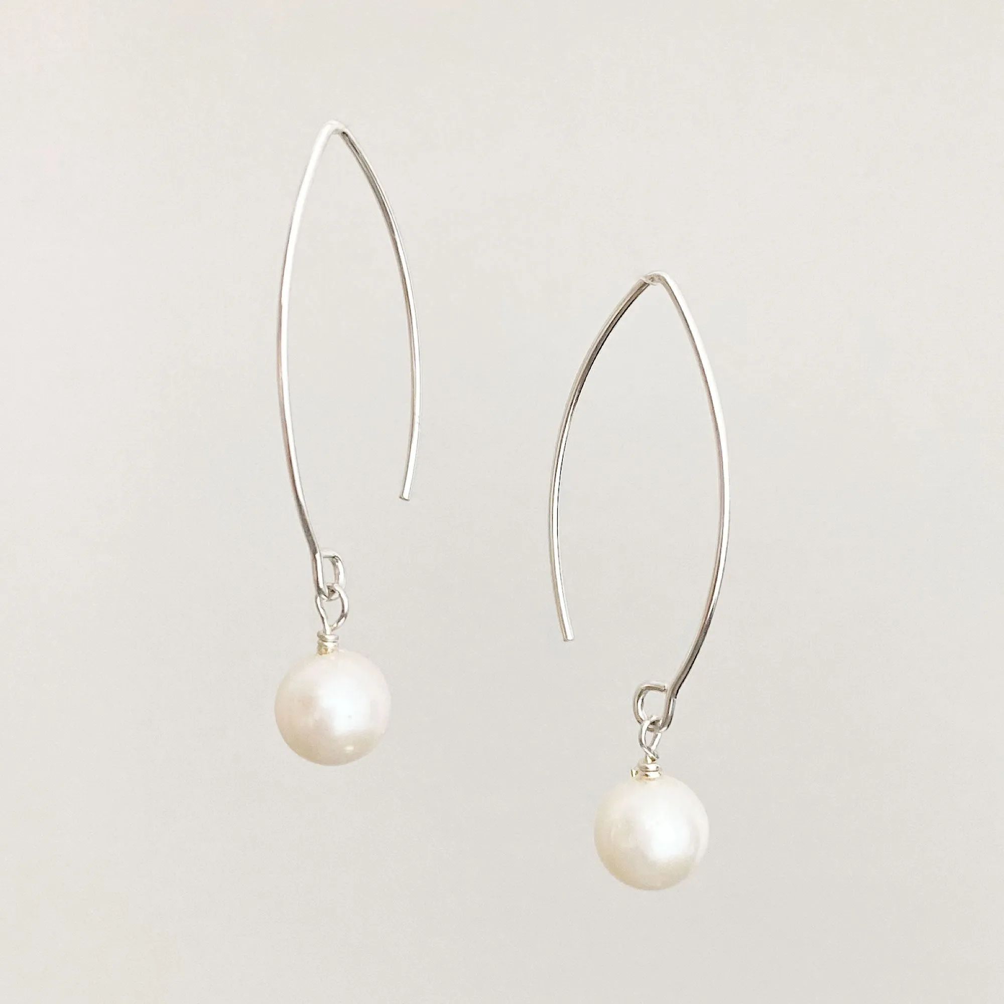 NYAH white freshwater pearl sterling earrings