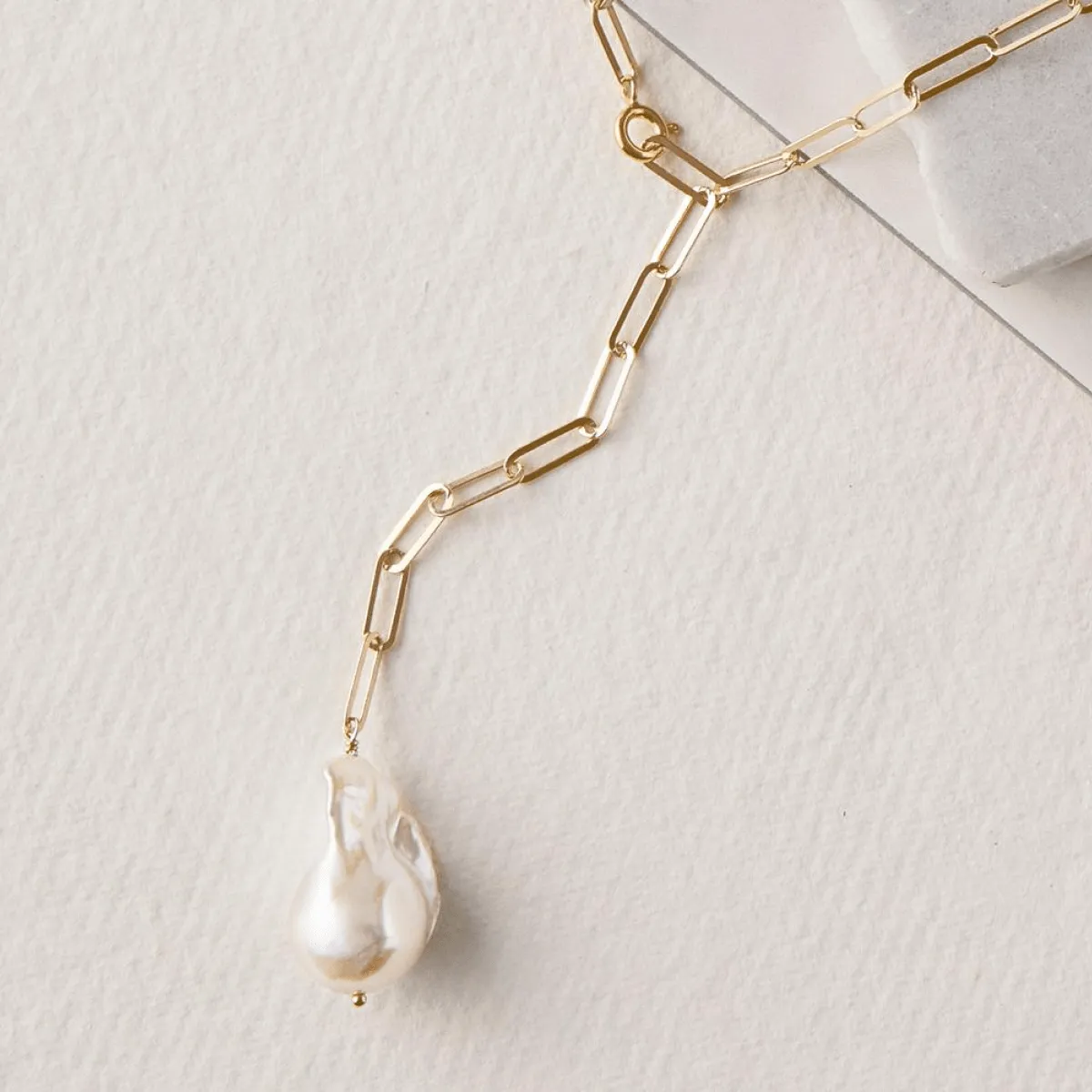 Paperclip Chain Pearl Pendant Necklace