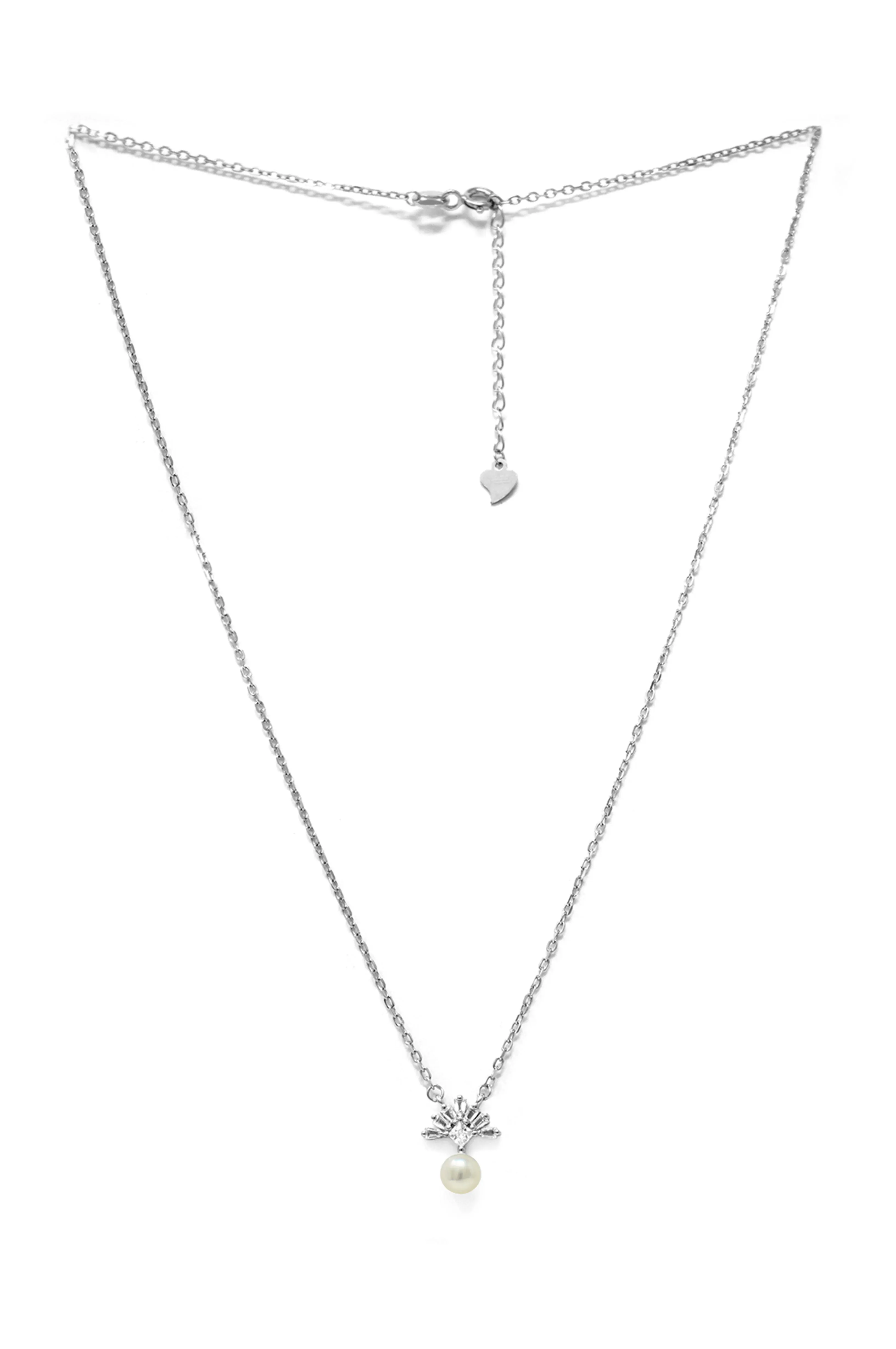 Pearly Fireworks Sterling Silver Chain Necklace