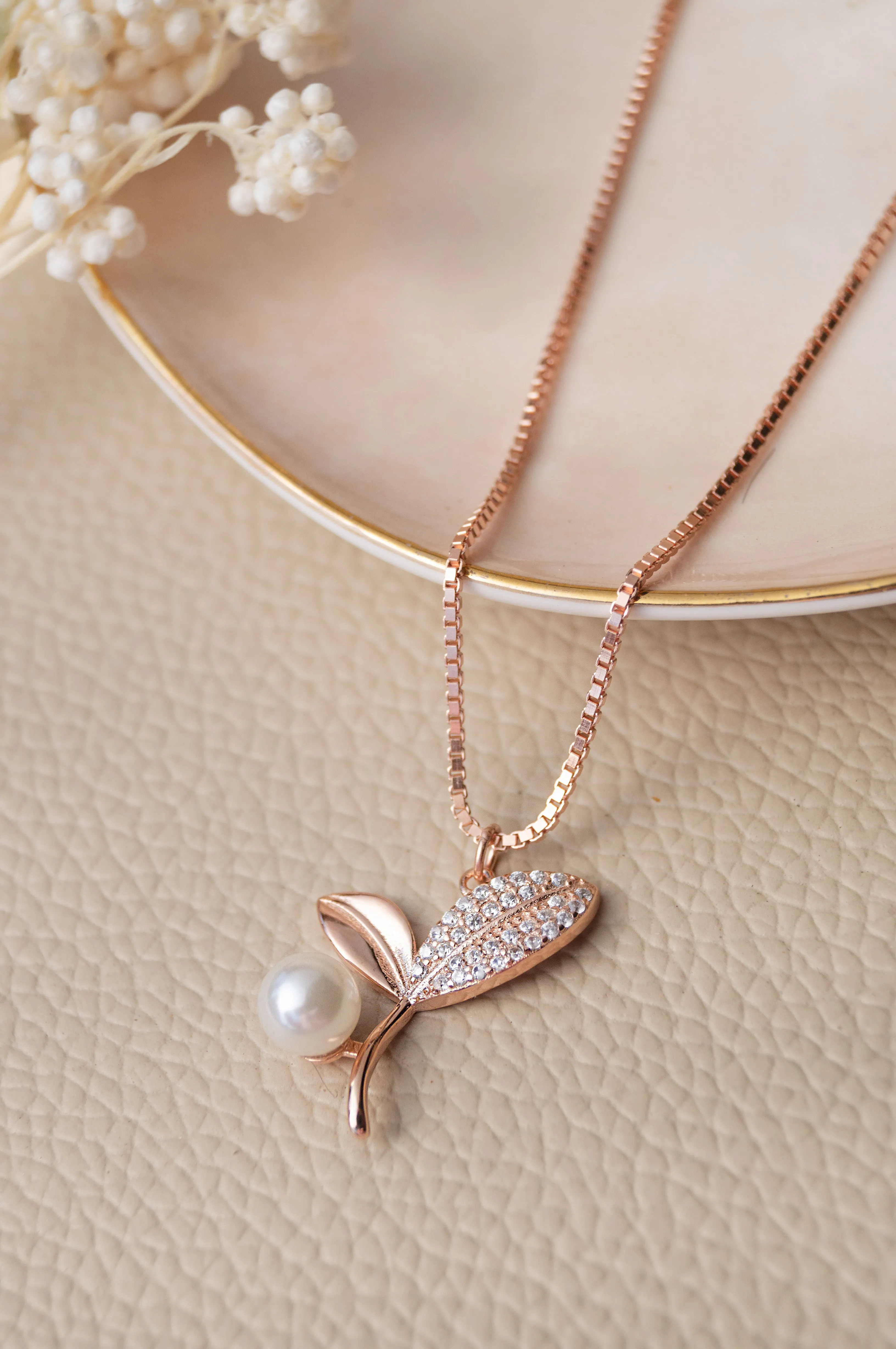 Pearly Leaflet Rose Gold Plated Sterling Silver Chain Necklace