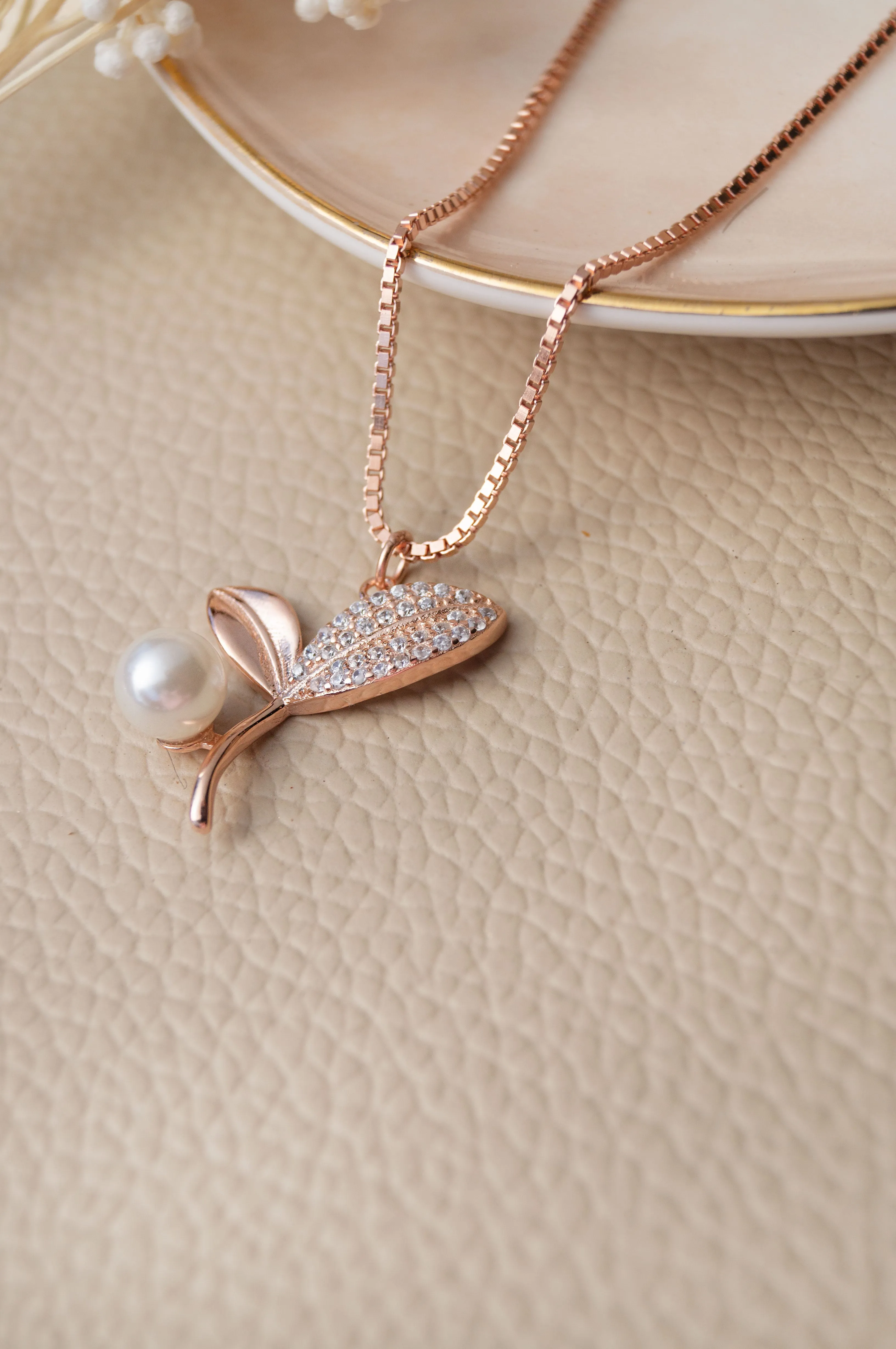 Pearly Leaflet Rose Gold Plated Sterling Silver Chain Necklace