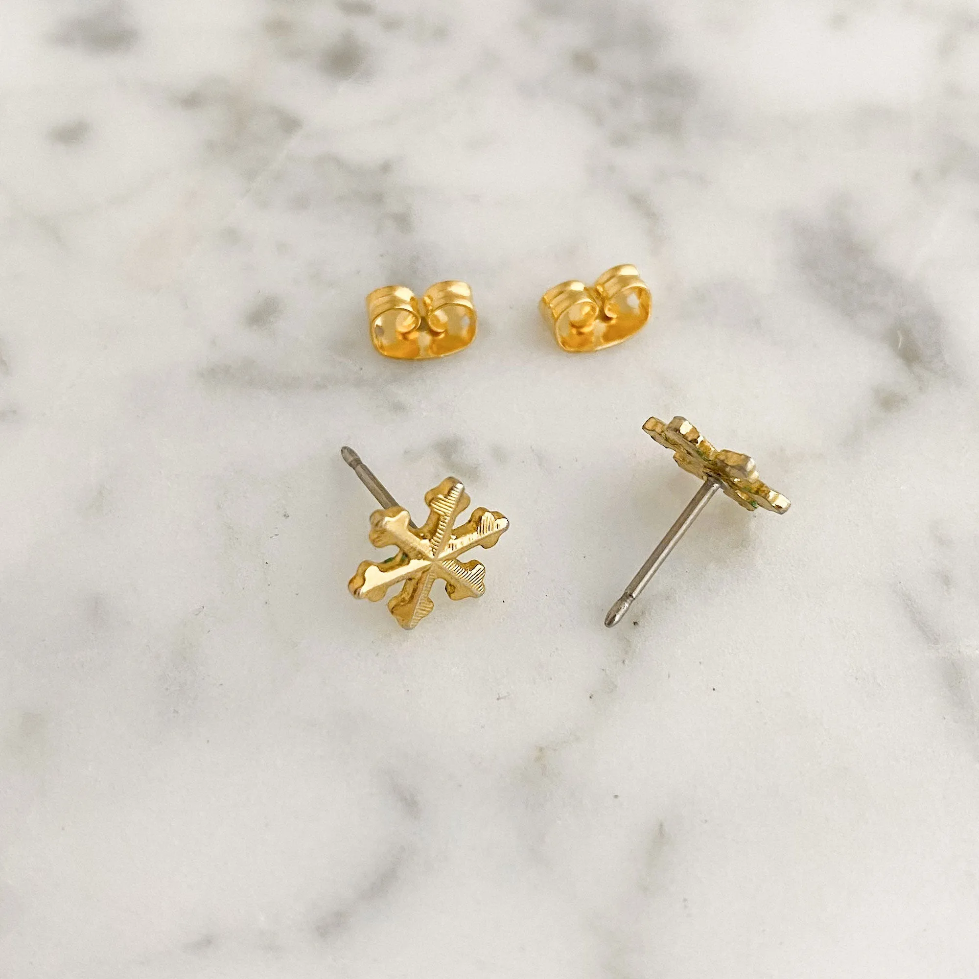 PRESTON vintage gold tone snowflake studs