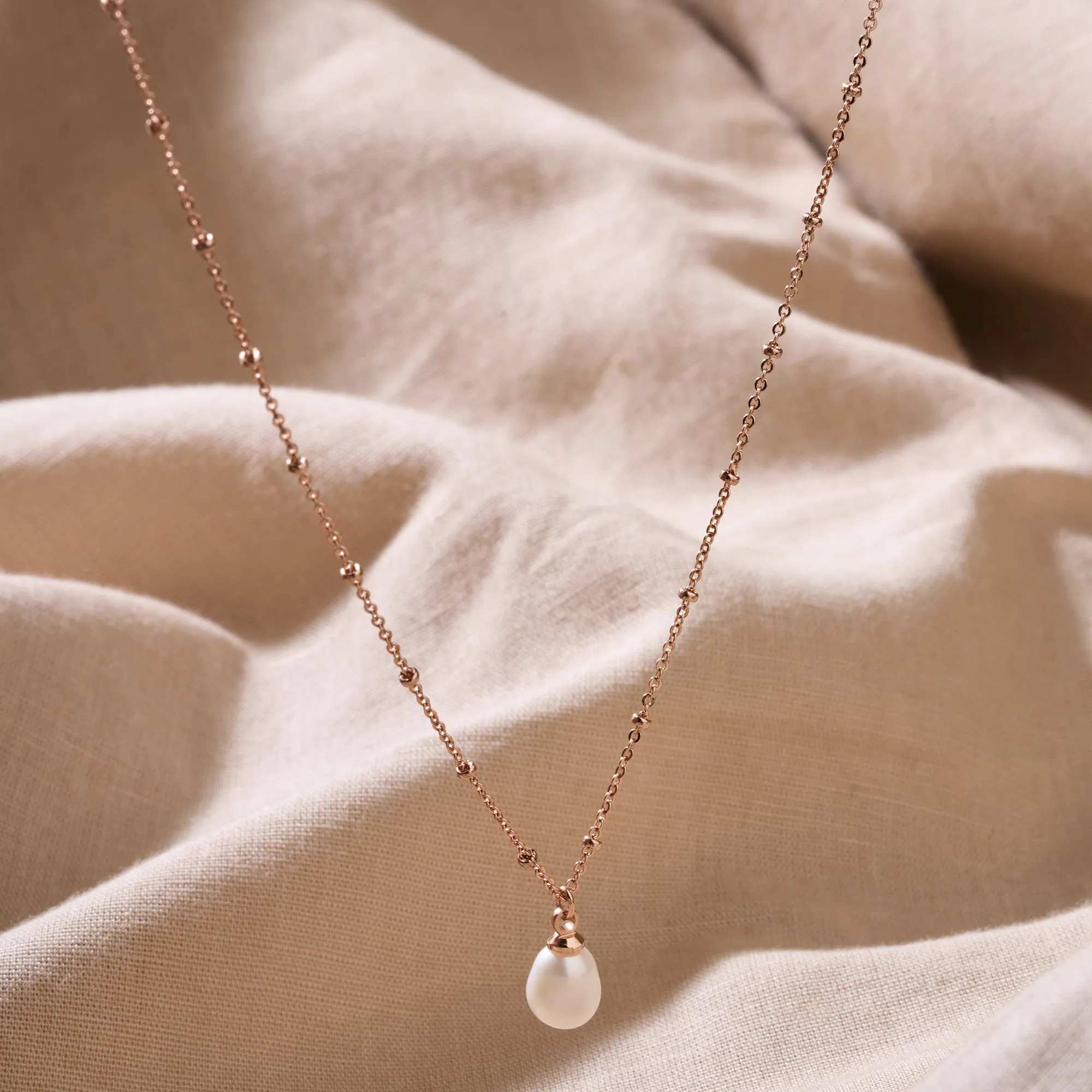 Real Gold Plated Rose Gold Z Irregular Pearl Necklace