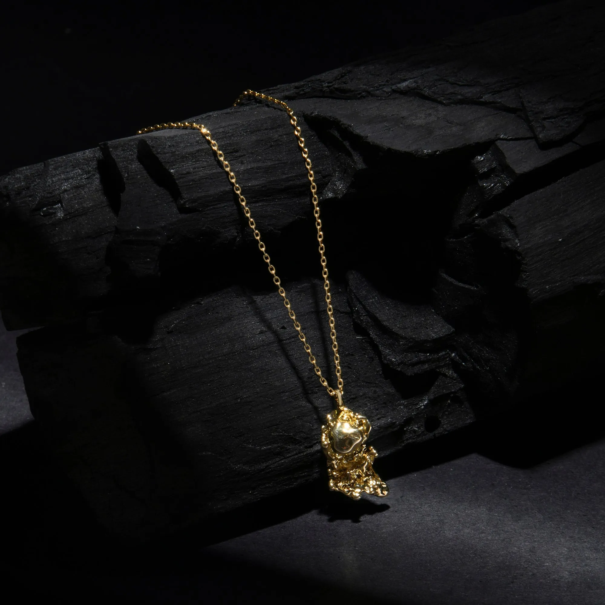 Real Gold Plated Z Gold Molten Pendant Necklace