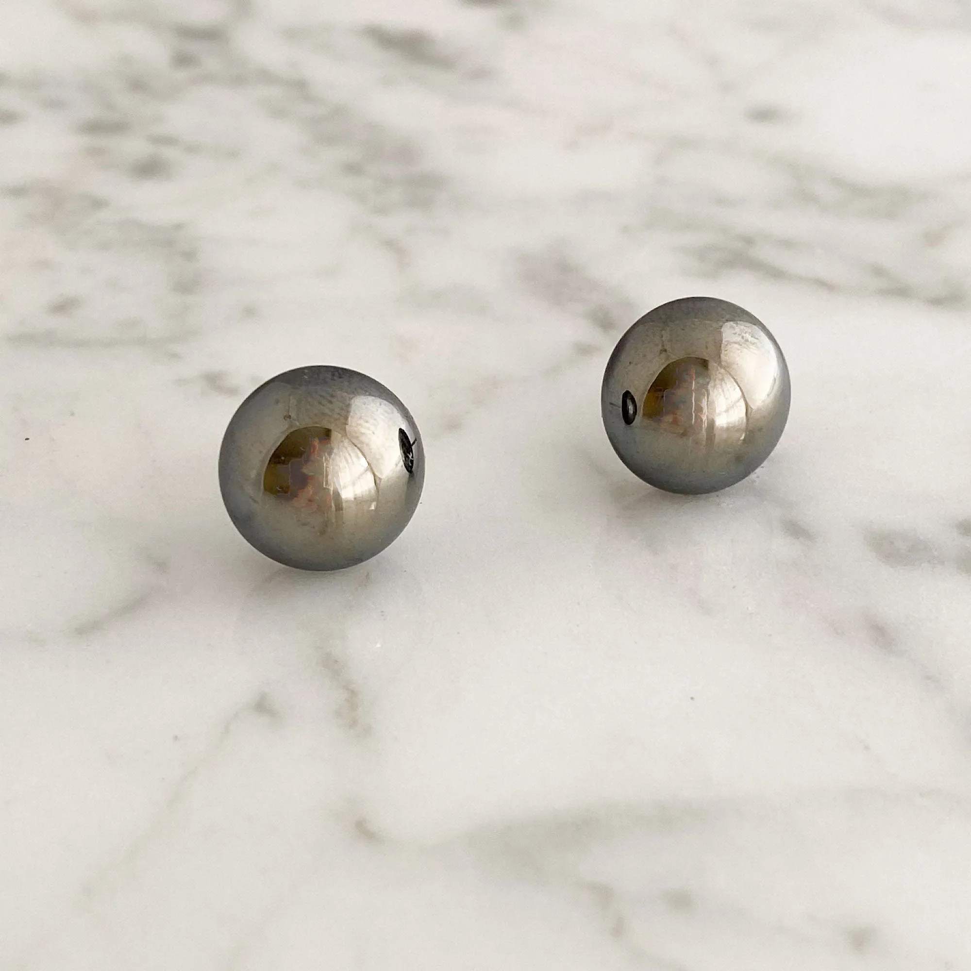 RONA dome hematite studs