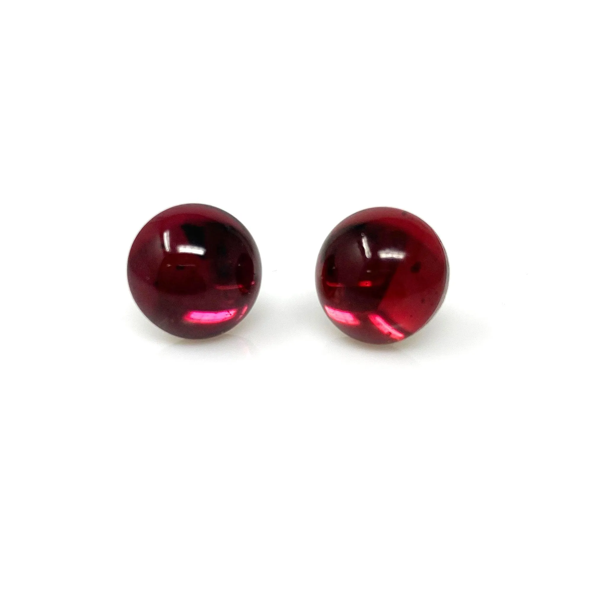 RONA ruby red studs