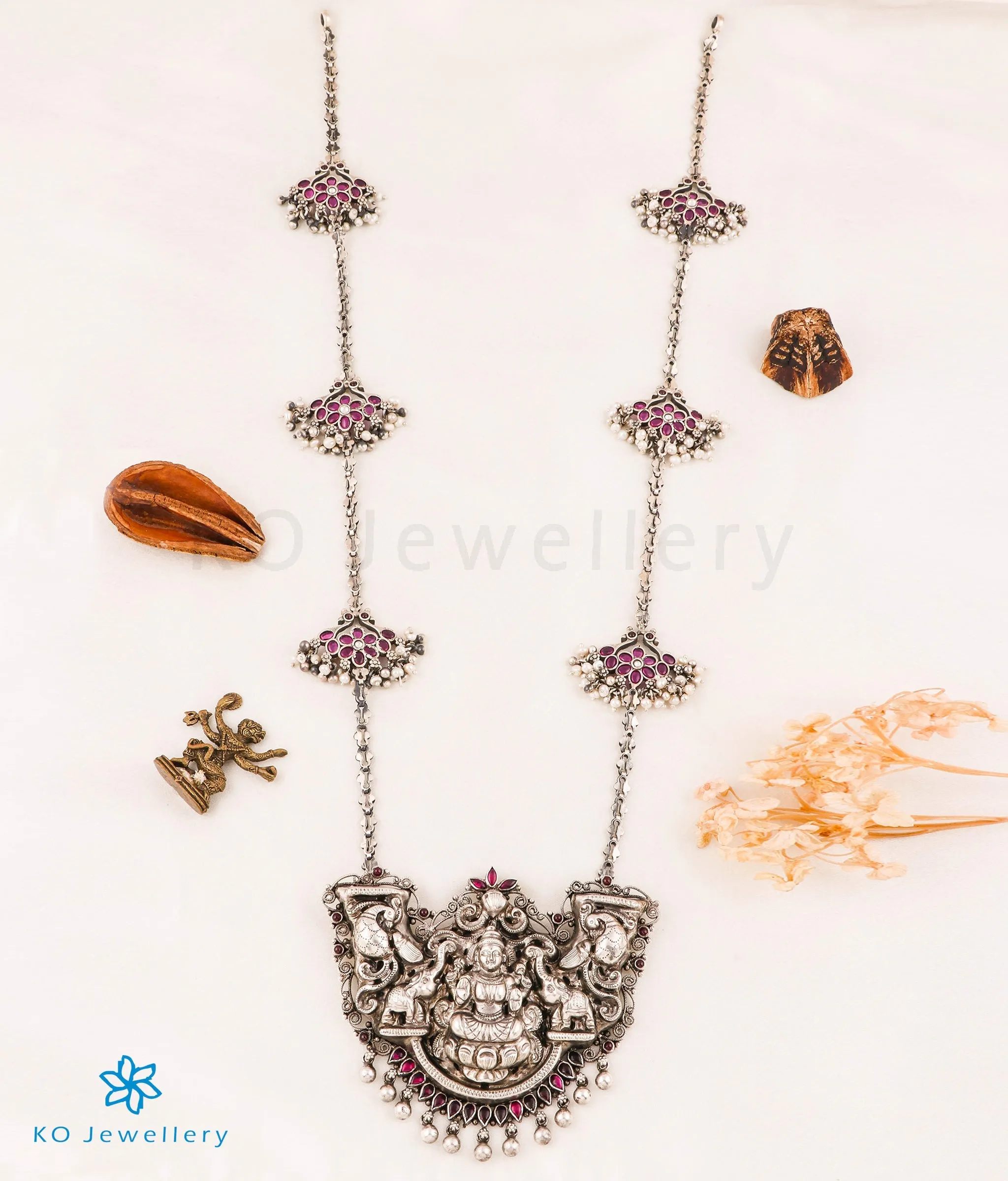 The Padmalaya Lakshmi Silver Nakkasi  Necklace