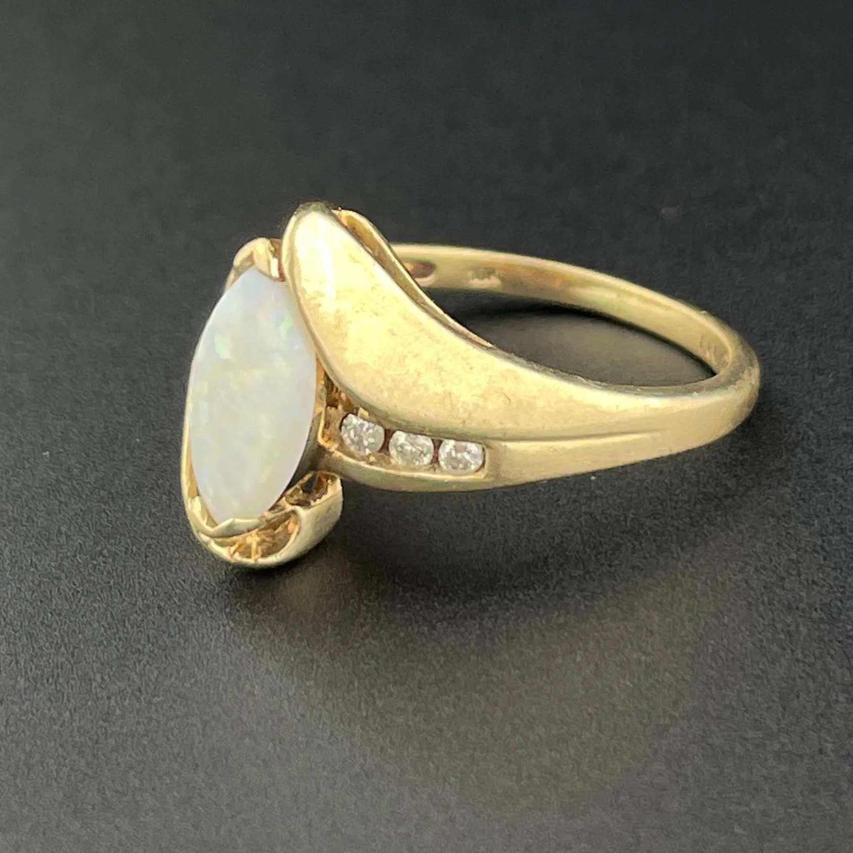 Vintage 10K Gold Marquise Opal Diamond Ring, Sz 6 1/4