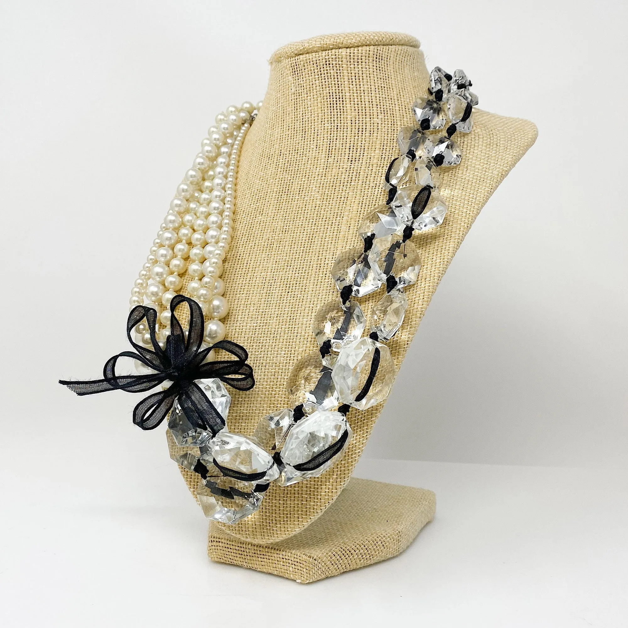 VIVA pearl crystal and ribbon necklace